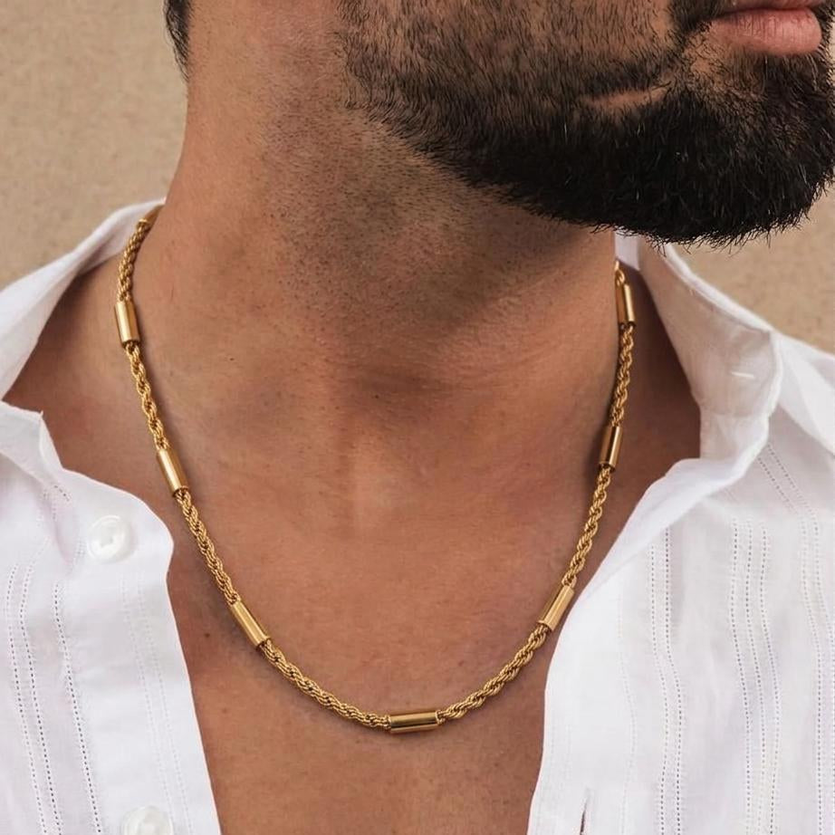rope bids chain for men front view showing the chain laid flat